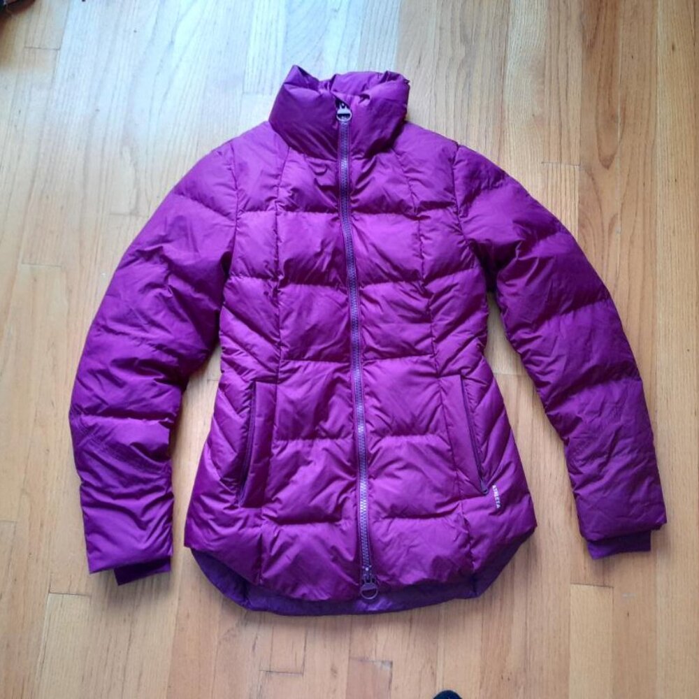 Athleta Woman's Down Coat XS Magenta/Fuchsia/Pink